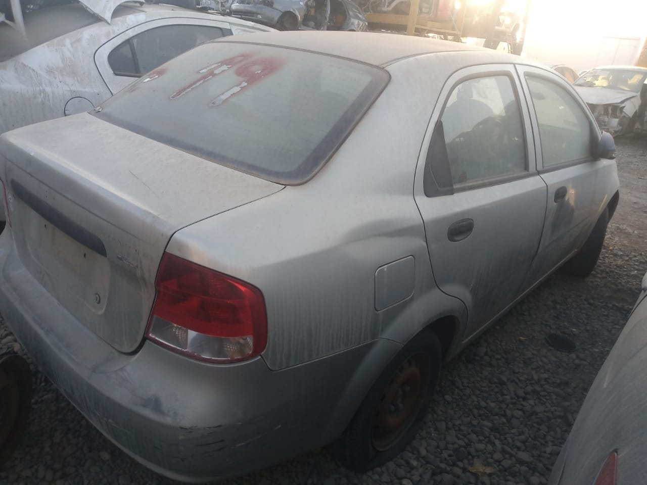  Chevrolet AVEO 2004    EN DESARME
